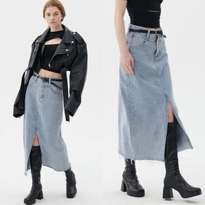 Storets Peyton Midi Blue Denim Skirt Size XS